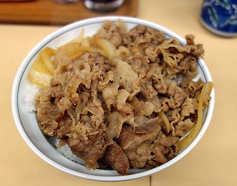 牛丼専門 サンボ（東京秋葉原）オタクに大人気の牛丼の聖地