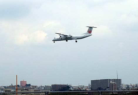 「瀬長島」は飛行機好きにはめっちゃ魅力的な場所です♪撮影スポットにも最適（沖縄豊見城）
