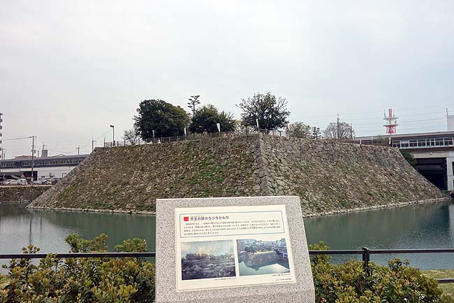 小早川隆景が築城した城ですが現在は天守台のみが現存「三原城」（広島）