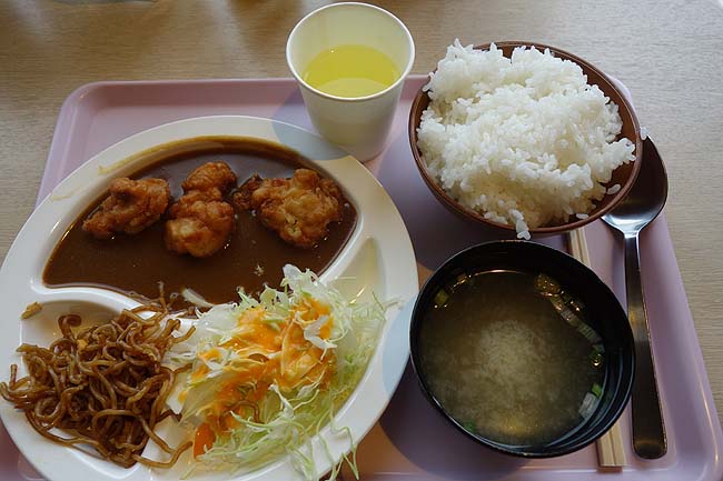 スパホテル ソーレ すすきの（北海道札幌）カプセルホテルの超軽食はとんでもないボリューム感であった！