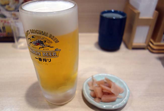 天丼てんや 札幌アピア店（北海道）ちょい飲み580円の天ぷら生ビールセットで1人呑み♪