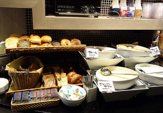 ホテルアクティブ！博多（福岡）これだけ品数の多い朝食バイキングがあるビジネスホテルもなかなかない