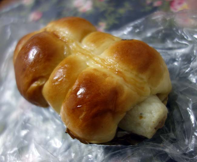 どんぐり 桑園店（北海道）札幌で安くて旨いパンを食べようと思えば是非ここの系列店へ！