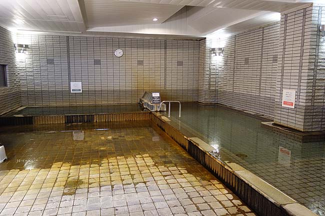 「鶴雅」の高級な本館にもグループホテルに泊まれば温泉が利用可能♪本日も贅沢な温泉三昧