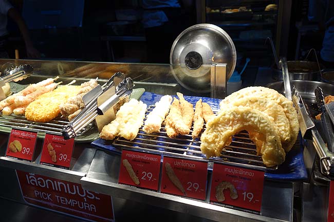 丸亀製麺 ターミナル21 スクンビット店（アソーク）タイバンコクらしくない馴染みの冷やしうどん