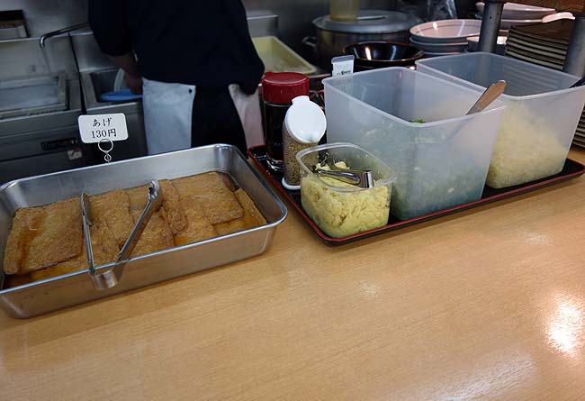 正家（香川）高松うどん巡りの2軒目はちゅるるんとした麺のぶっかけうどんで鶏天付き