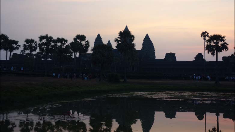 【カンボジアコミュ障おっさん1人旅】シェムリアップの街はずれ プール付き閑静な場所でゆったり滞在するには最適!ヴィラダ アンコール ブティック (Vilada Angkor Boutique)