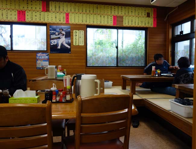 あやぐ食堂（沖縄那覇首里城）久々の沖縄大衆食堂でいただく大人のお子様ランチのAランチとちゃんぷるー