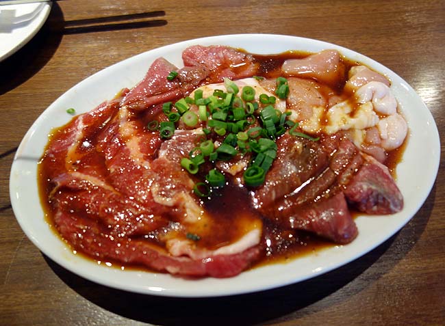 焼肉ホルモン 房家 BOUYA（東京上野）ご飯・スープ・漬物は食べ放題の980円絶品焼肉ランチ