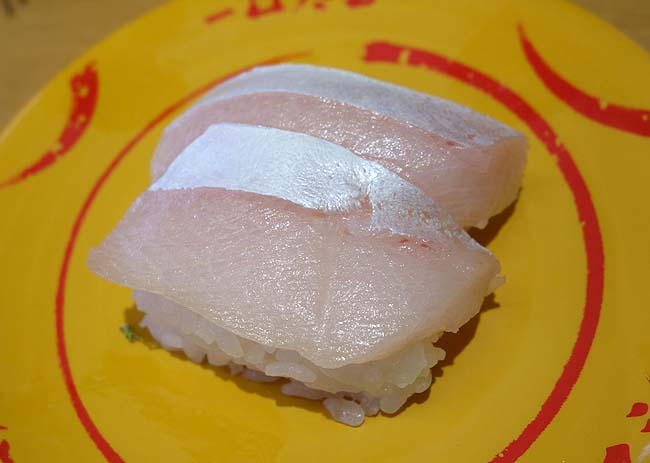 貧乏人なので北海道ローカル回転寿司に行けず約10年ぶりくらいの「スシロー」で爆食い