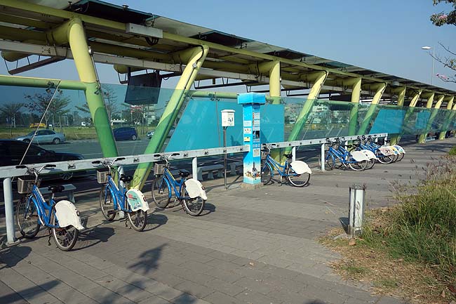 【台湾高雄1人旅】市内の移動にはレンタサイクル[C-bike]が便利！クレジットカードで借りるにもこんなに簡単！