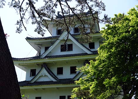 木造再建城としては日本最古の山城 「郡上八幡城」（岐阜郡上）模擬天守