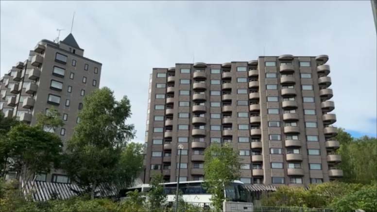 【北海道ホテル暮らし宿泊記】札幌ホテル中では一番サービス満点で格安ホテルで選ぶならここ!大浴場付フリードリンク焼き立てパン朝食 ホテルリリーフ札幌すすきの