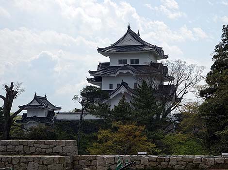 転落死者も出るくらいの日本一の石垣「伊賀上野城」（三重伊賀）