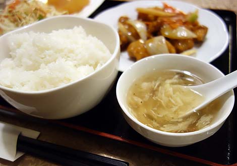 中華料理 金蘭（神戸三宮）センタープラザ地下にあるセットが安い大衆中華で酢豚ランチ
