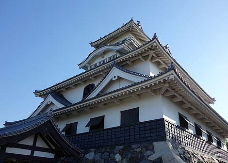 豊臣秀吉が初めて築城したのがこの城です「長浜城歴史博物館」（滋賀長浜）模擬城