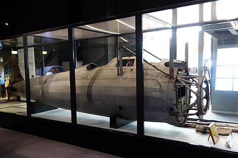 日本で初めて飛行場が出来た場所に建てられた航空機博物館「所沢航空発祥記念館」（埼玉所沢）